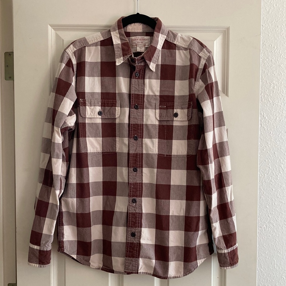 Filson M button down plaid shirt